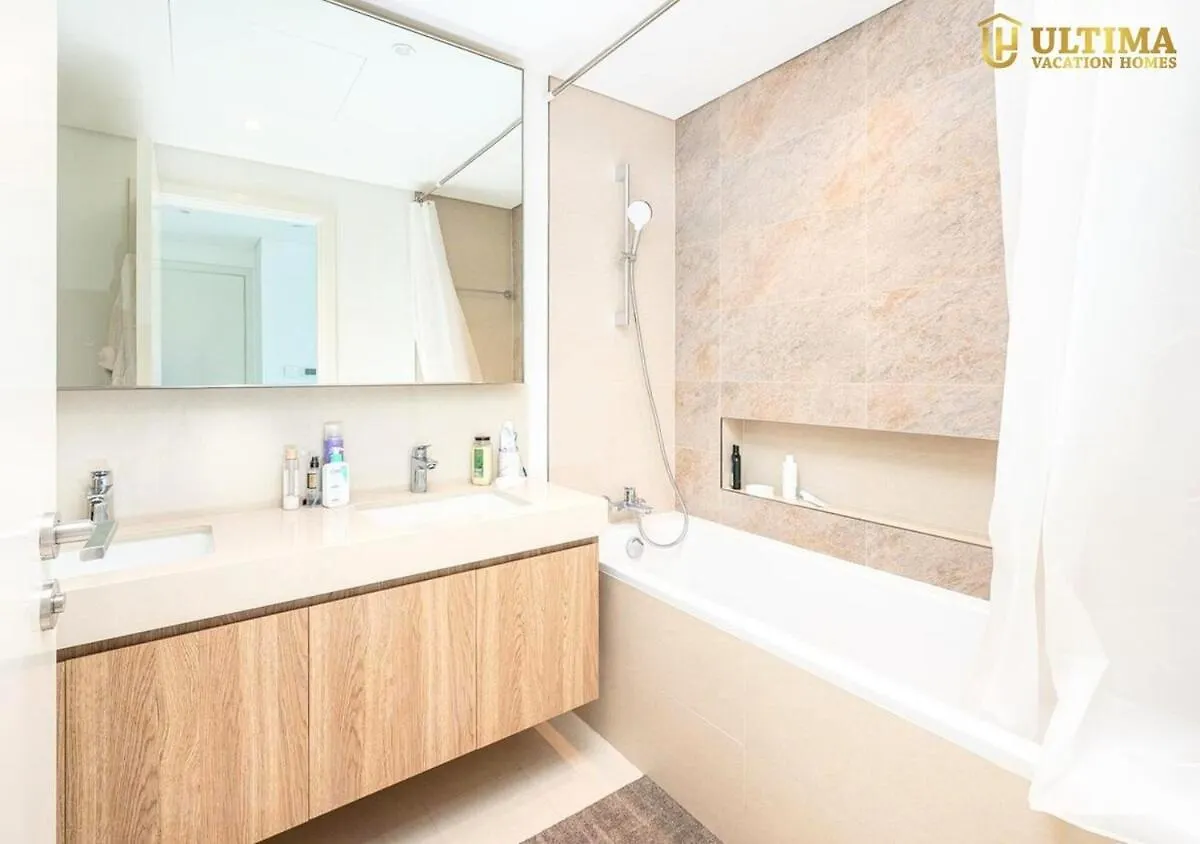 Elegant 3Br-Spacious Unit In Downtown Views II Dubai United Arab Emirates